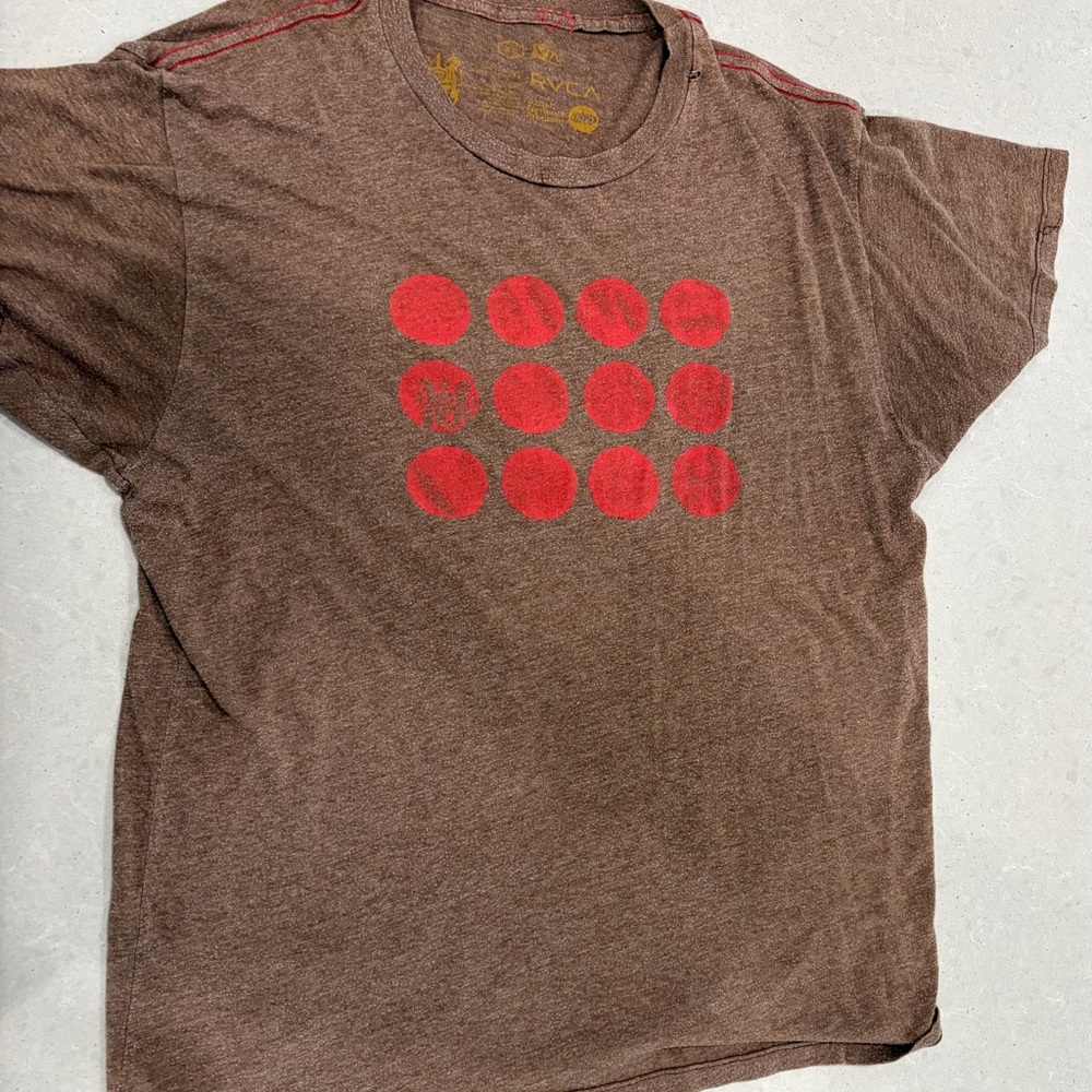 RVCA Brown T-Shirt with Red dot Accents Men’s XL thin soft